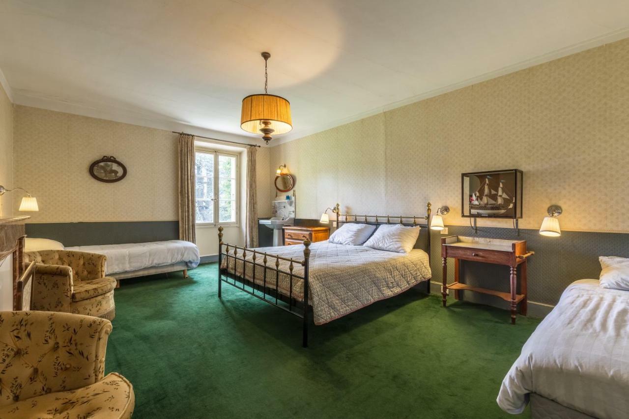 Domaine De L'Amiral Bed & Breakfast Saint-Laurent-du-Pape Eksteriør bilde