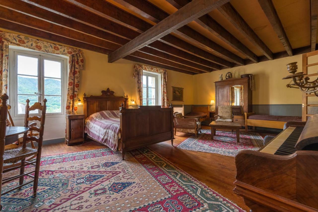 Domaine De L'Amiral Bed & Breakfast Saint-Laurent-du-Pape Eksteriør bilde